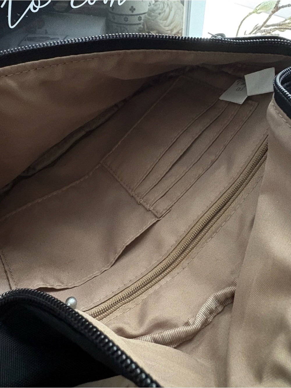 Baggallini Black Waist Bag - Picture 6 of 8